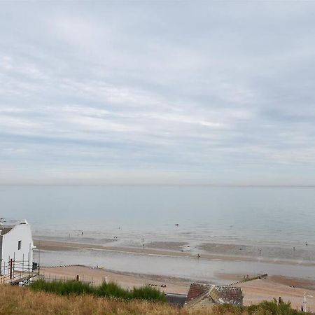 Vive Sea View Getaway Apartment Хейстингс Екстериор снимка
